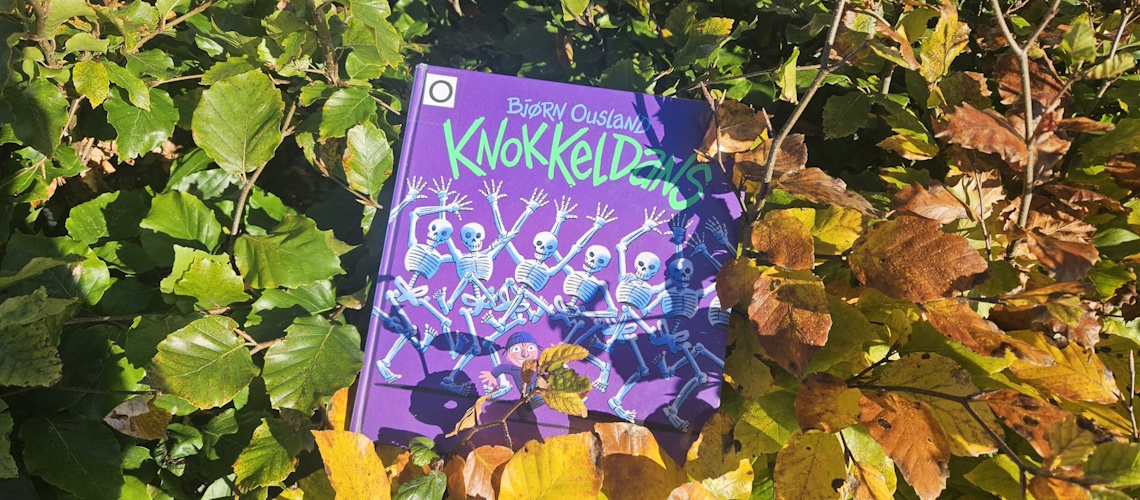 Familielørdag: Skummel lesestund på selveste Halloween!